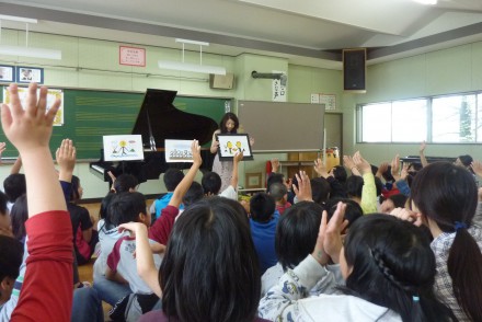 【レポート】仲道郁代　芸術家ふれあい事業