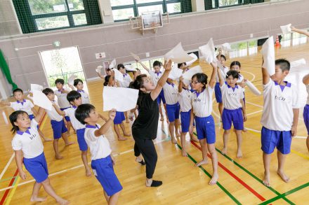 【レポート】鈴木ユキオ　小学校ダンスアウトリーチ