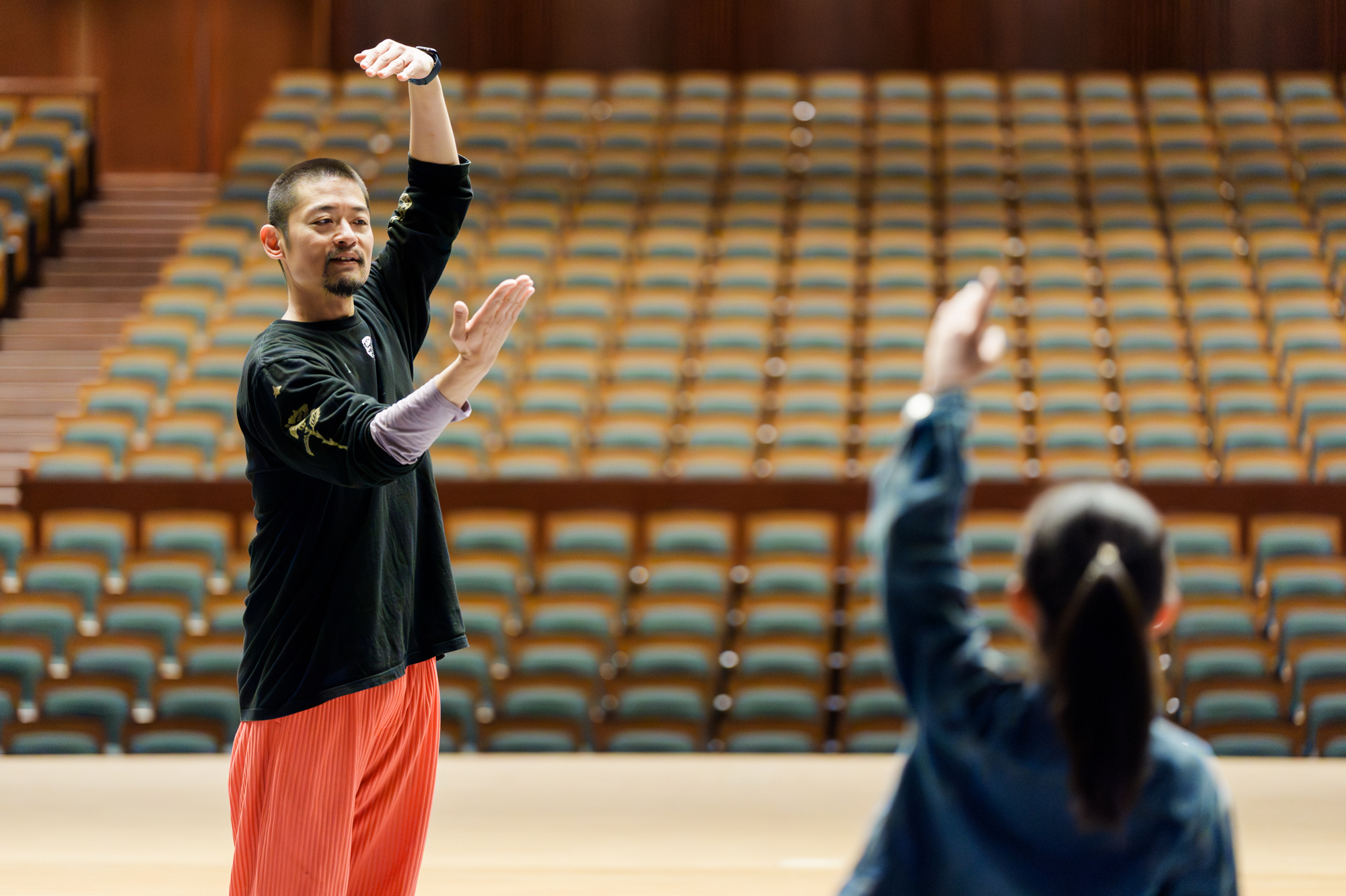 【レポート】ダンス作品兼演劇作品『ダンスの審査員のダンス』関連プログラム　コンテンポラリーダンスワークショップ（講師:島地保武）